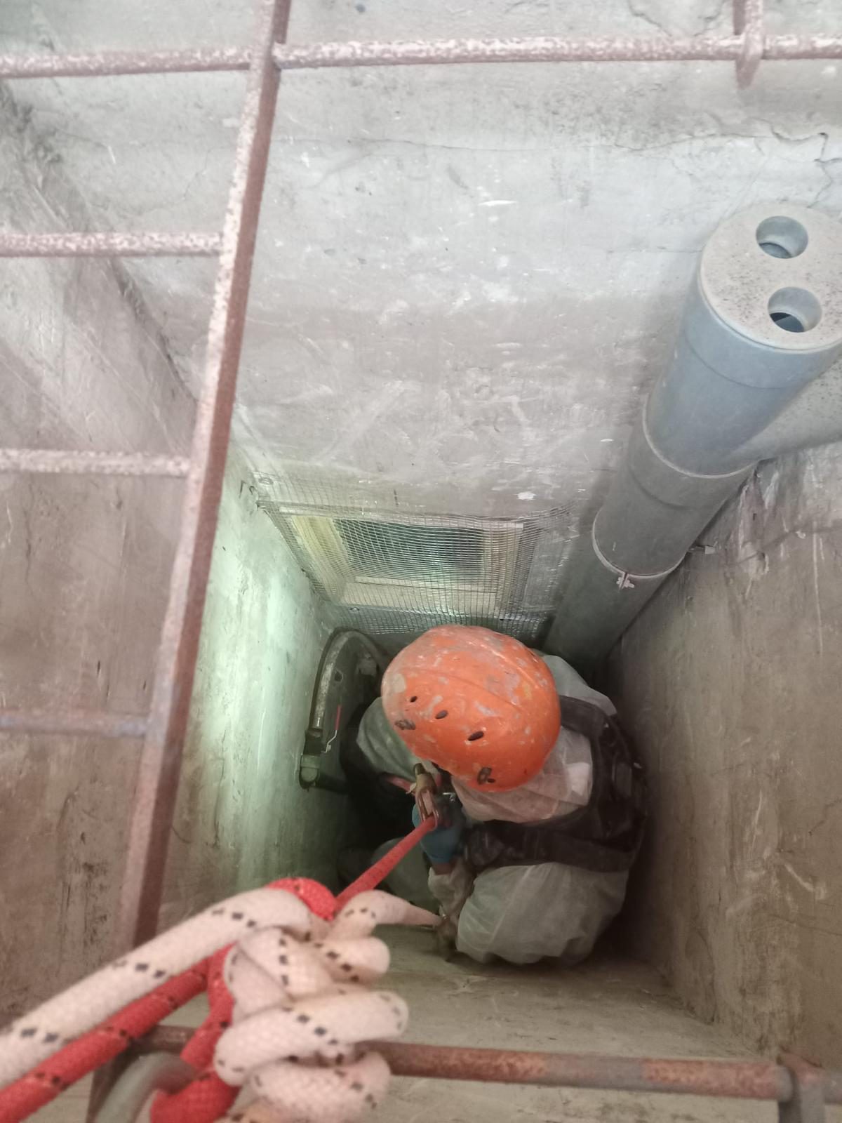 Trabajo especial en espacio confinado